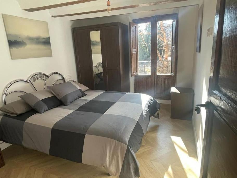 Acogedora Casa Con Patio-Parking Villa อัลบาร์ราซิน ภายนอก รูปภาพ