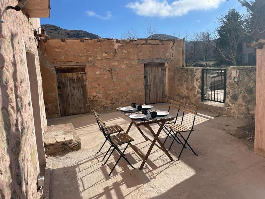 Acogedora Casa Con Patio-Parking Villa อัลบาร์ราซิน ภายนอก รูปภาพ